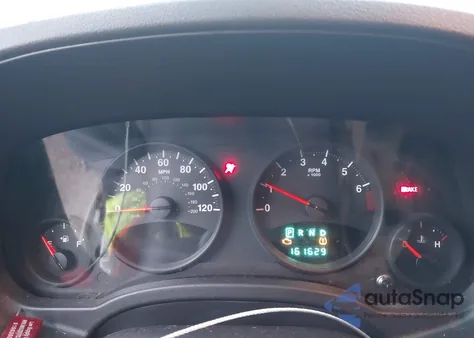 2013 Jeep Compass Sport z USA, uszkodzony, nr VIN 1C4NJCBA0DD208159